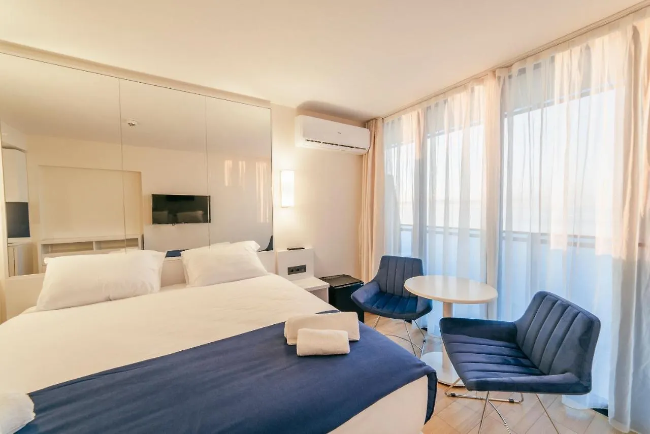 Apartment Grand City Apart-Hotel Batumi Georgia